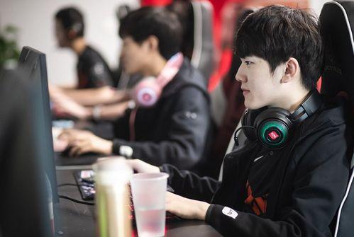 阿水吃瓜心声,揭秘娱乐圈幕后真相