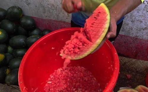 模仿大妈吃瓜,揭秘娱乐圈那些不为人知的幕后故事